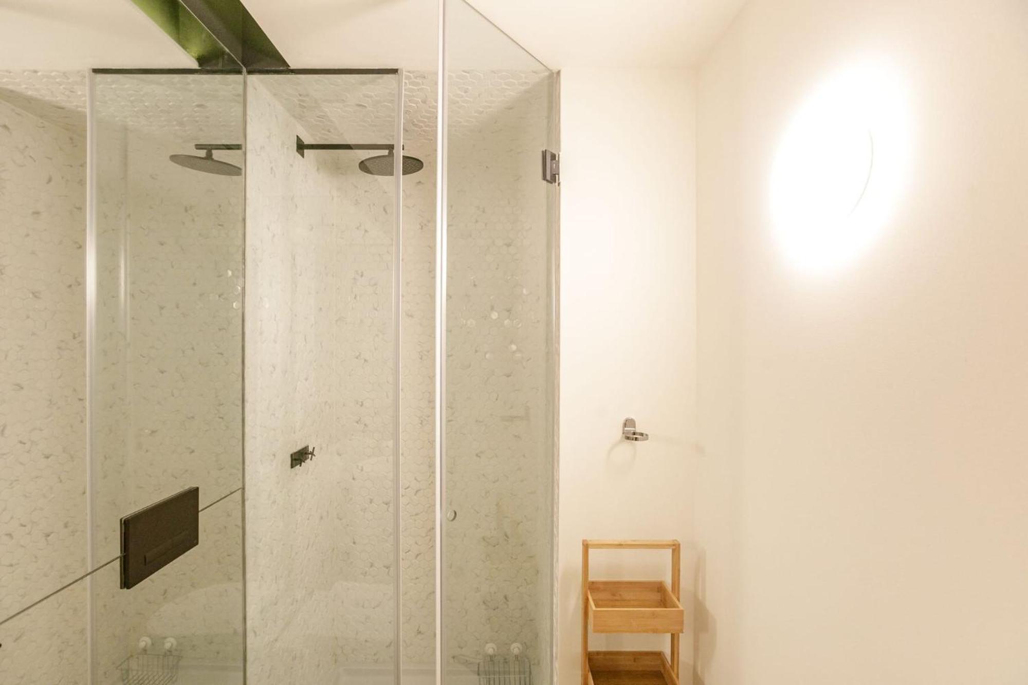 Door 65 - Historical Center Apartments Porto Luaran gambar